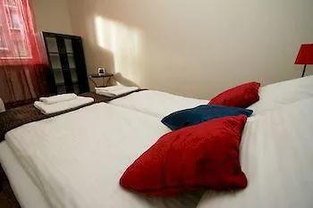 Irs Royal Apartments Apartamenty Irs Copernicus 格但斯克 0*,  波兰
